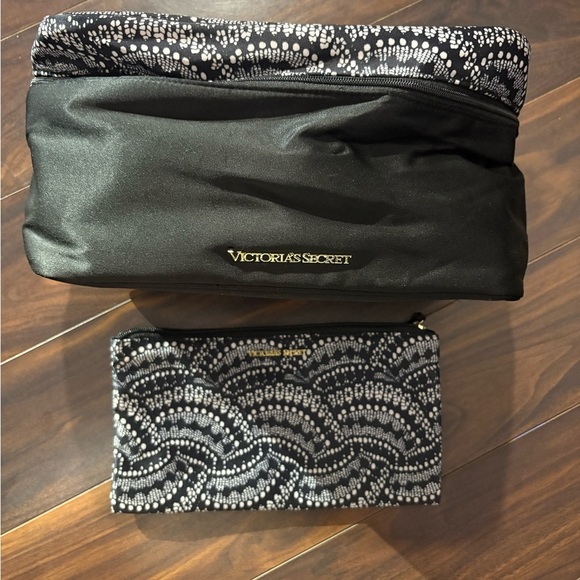 Victoria’s Secret Black Lace Print Travel Lingerie Organizer Bag Set - Picture 6 of 6